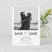 Save The Date Script minimal photo manuscrite blanc (Debout devant)