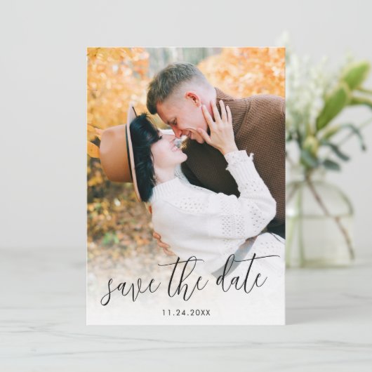 Save The Date Script Photo moderne Enregistrer la date Invitatio (Debout devant)