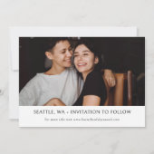 Save The Date Script simple et élégant photo LGBTQ (Dos)