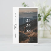 Save The Date Script Whimsy moderne Romantique Photo Budget Mari (Debout devant)