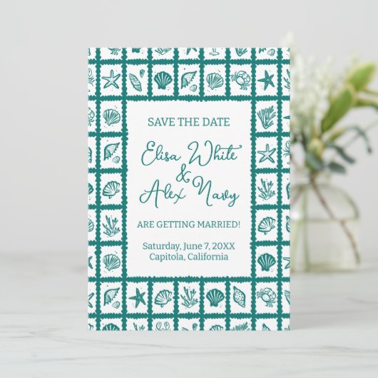 Save The Date Seashell Grid Beach Wedding Code QR PERSONNALISÉ (Debout devant)