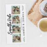 Save The Date Signet Photo Booth Rustic Enregistrer La Date<br><div class="desc">Ce design présente un format amusant de stand photo. Ajoutez facilement vos 4 photos de carré (prenez simplement 4 selfies avec votre téléphone,  recadrez et téléchargez !). Cliquez sur le bouton "Cliquez pour customiser plus loin" pour modifier les couleurs de texte et la couleur arrière - plan.</div>