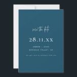 Save The Date Simple élégant minimaliste moderne Peacock bleu<br><div class="desc">Peut être entièrement customisé pour répondre à vos besoins. © Gorjo Designs. Fait pour vous via la plateforme Zazzle. // Vous cherchez des articles correspondants ? Autre papeterie de l'ensemble disponible dans la section "collections" de mon magasin. // Besoin d'aide pour customiser votre design ? Vous avez d'autres idées ?...</div>