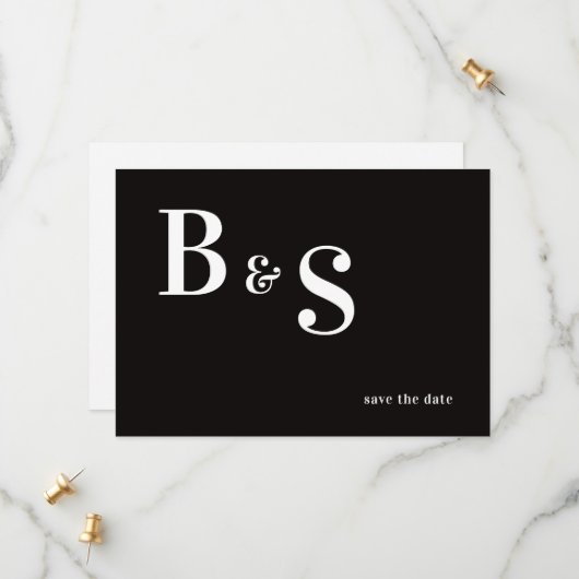 Save The Date Simple Moderne B/W Monogramme QR Code Enregistrer (Devant/Arrière en situation)