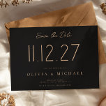 Save The Date Simple Moderne Chic Mariage Non Photo Enregistrer<br><div class="desc">Un simple et moderne enregistrer la carte de date. Personnalisez ce design chic noir et bronzé pour avoir votre date mariage,  les noms et les détails.</div>