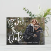 Save The Date Simple Moderne Écriture Pinceau Photo Mariage (Debout devant)