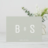 Save The Date Simple Moderne Sage Monogramme QR Code Enregistrer (Debout devant)