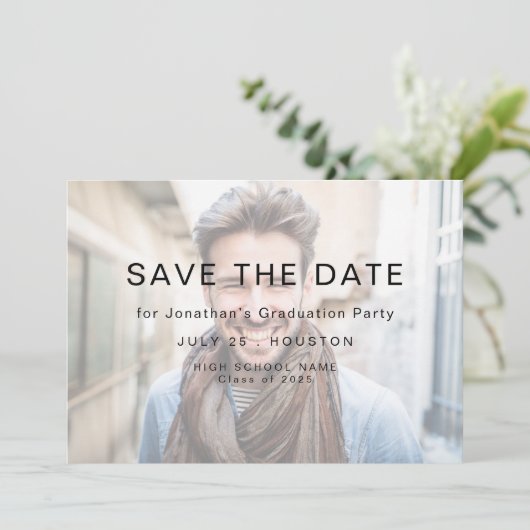 Save The Date Simple Photo Light Overlay 2025 Graduation (Debout devant)