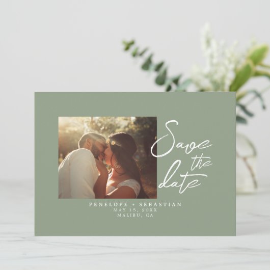 Save The Date Simple Sage Green Calligraphy Boho Mariage photo (Debout devant)