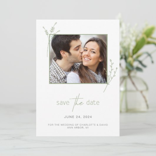 Save The Date Simple Sage Green Photo Wedding Enregistrer La Dat (Debout devant)