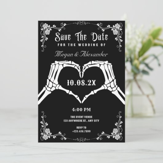 Save The Date Squelette gothique noir et blanc mariage photo (Debout devant)