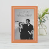 Save The Date Sunset Orange Bold Bordure Photo Mariage moderne (Debout devant)