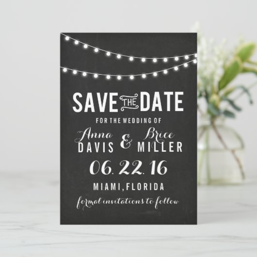 Save The Date Tableau noir Chalkboard Été Chaîne Lumière Enregis (Debout devant)