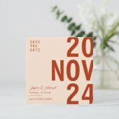 Save The Date Terracotta Burnt Orange Minimal Élégant Moderne (Debout devant)