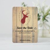 Save The Date Tête de cerf - Red Plaid Rustic Enregistrer la dat (Debout devant)