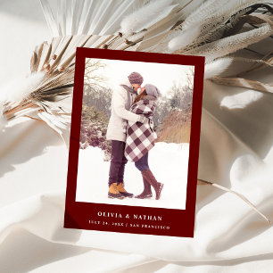 Save The Date Texte et photo élégants en rouge foncé MARIAGE