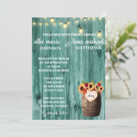 Save The Date Tournesol & Rose Whiskey Barrel Mariage Inviter (Debout devant)