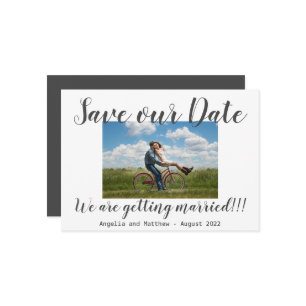 Save The Date Tout Simplement Moderne Nous Nous Marions Photo