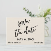 Save The Date Typographie de mariage crème écriture décontractée (Debout devant)