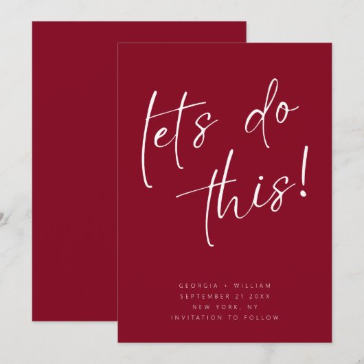 Save The Date Typographie de script minimal rouge cerise tendanc (Devant / Derrière)