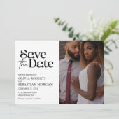 Save The Date Typographie moderne Mariage photo blanc (Debout devant)