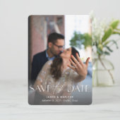 Save The Date Typographie Moderne Sage Code QR Photo Mariage (Debout devant)