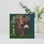Save The Date Typographie moderne Script Photo Couple Fiançaille (Debout devant)