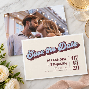 Save The Date Typographie Rétro de Mariage Bleu Ciel Bourgogne G