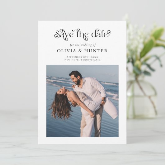 Save The Date Typographie rétro Mariage noir et blanc (Debout devant)