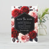 Save The Date Typographie Whimsson Crimson Mariage rouge (Debout devant)