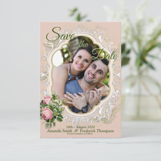 Save The Date Un jardin bush victorien vert enregistrer la date (Debout devant)