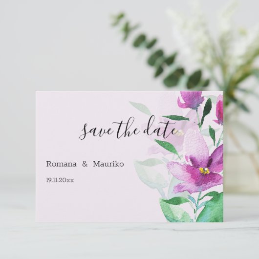Save The Date Uniquité Des Fleurs D'Aquarelle Violet (Debout devant)