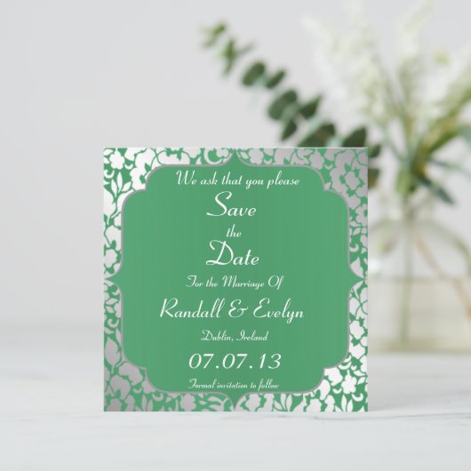 Save The Date Vert Émeraude Métallique Enregistrer l'avis de dat (Debout devant)