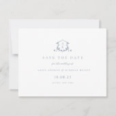 Save The Date Vins intemporels Dusty Blue Crest Monogramme Photo (Devant)