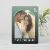 Save The Date Warm Green Romantic Photo (Debout devant)