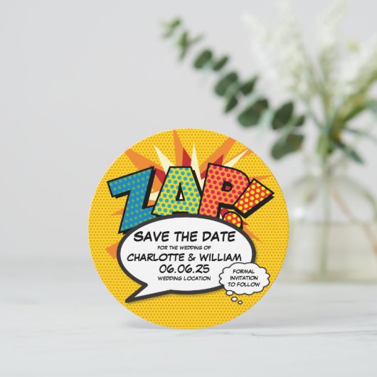 Save The Date ZAP Enregistrez la date Fun Retro Bande dessinée P (Debout devant)