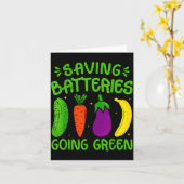 Saving Batteries Going Green Funny Inappropriate H Kaart (Gele Bloem)