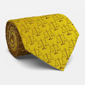Scales of Justice Pattern | Golden Lawyer Gifts Stropdas (Opgerold)