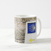 Scallop shell Arrow Camino de santiago Coffee Mok (Voorkant rechts)