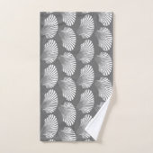 Scallop Shell Block Print, grijs / grijs en wit Bad Handdoek (Handdoek)
