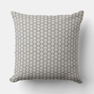 Scallop Shells Grey Sierkussen