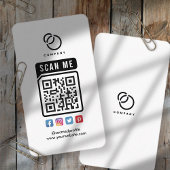 Scan me QR Code Social Media Logo Modern Simple Visitekaartje