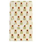 Scandinavisch geïnspireerd Oranje Floral Pattern Klein Cadeauzakje (Voorkant)