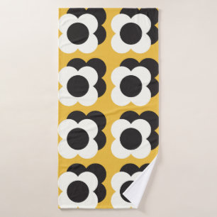 Scandinavische stijl, bloemenpatroon  badhanddoek