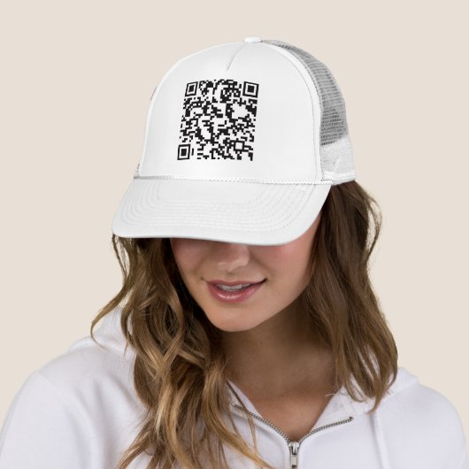 Scannable QR Bar Code Trucker Pet (In situ)