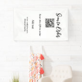 Scannen om QR-code te scannen Website-e-mail toevo Spandoek (Insitu)