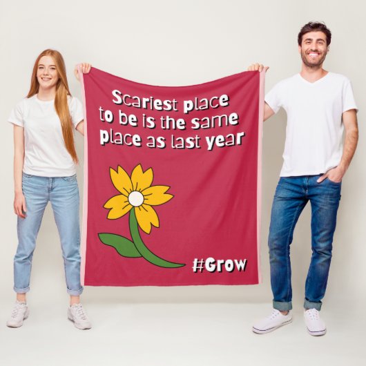 Scariest Place Is Staying the Same Fleece Deken (In situ)