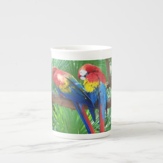 Scarlet Macaws Bone China Mok (Voorkant)