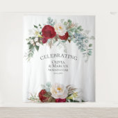 Scarlet Red Ivory Peony Eucalyptus Wedding Prop Wandkleed (Voorkant)