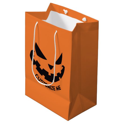 Scary Jack O Lantern Custom Sinaasappel Halloween  Medium Cadeauzakje (Voorkant Gekanteld)